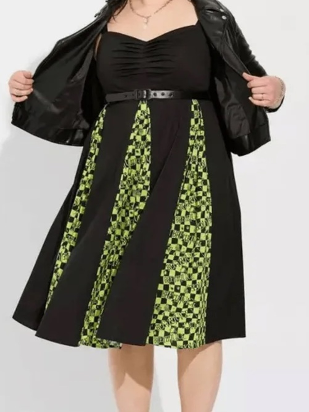 Torrid SZ 00 Beetlejuice belted dress